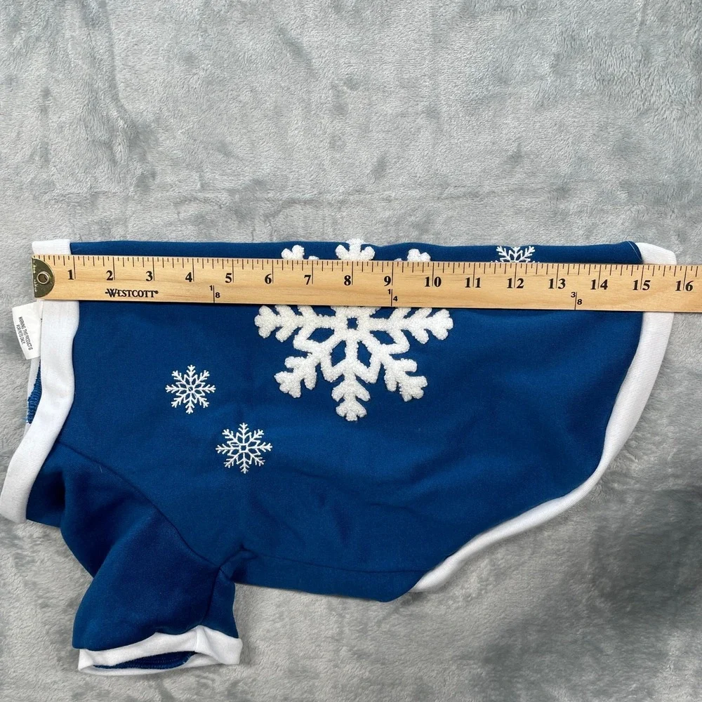 Blue Snowflake Dog Sweatshirt Pet Winter Warm Apparel Size M